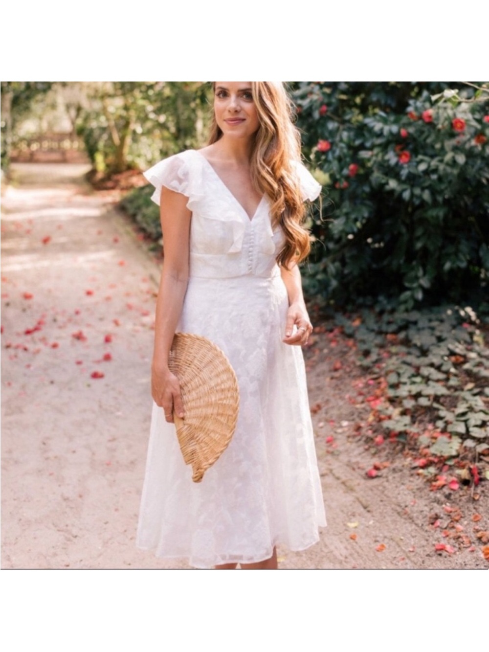 Gal Meets Glam Susie White Floral
Organza Fit & Flare Midi Dress - Picture 2 of 8